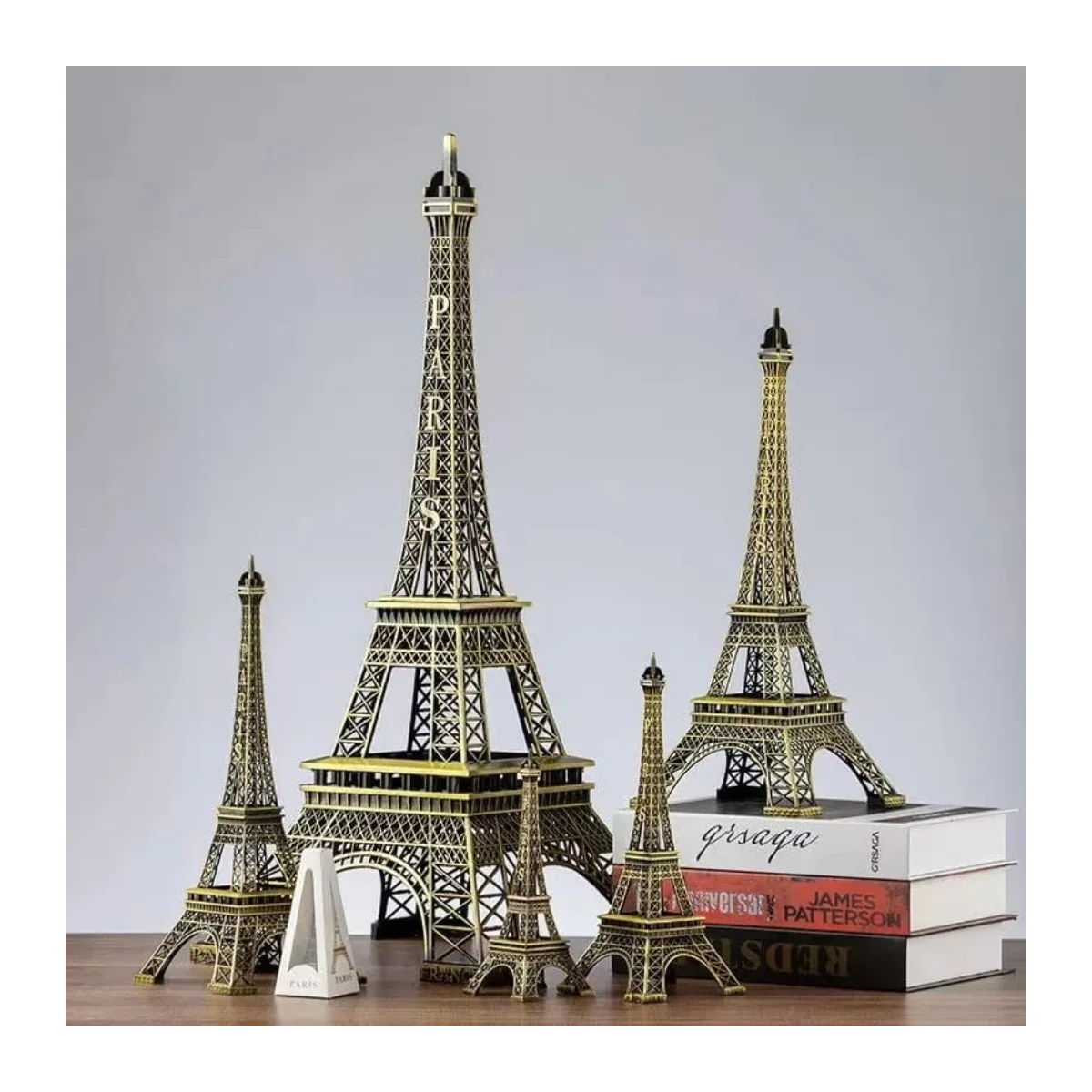Eiffel Tower decorative models in different sizes